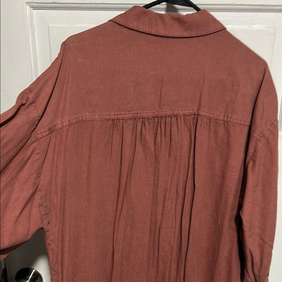 Young Fabulous & Broke Linen Blend Shirtdress. - Picture 5 of 6